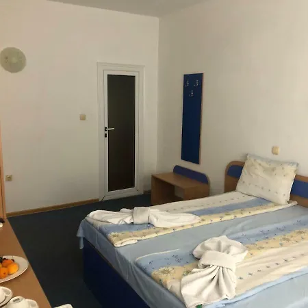 Rai Kiten (Burgas)