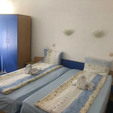 Guest house Rai *